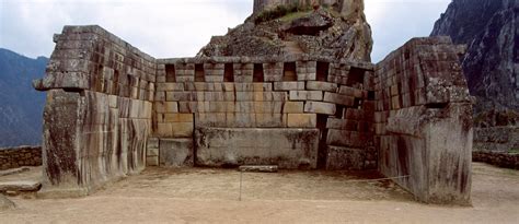 File:Machu-picchu-c14.jpg - Wikimedia Commons