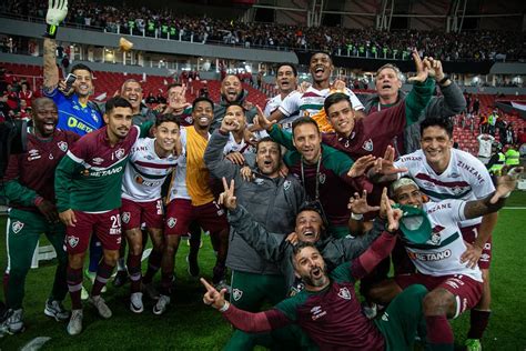 Fotos Confira Imagens Da Heroica Classifica O Do Fluminense Final