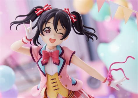 Love Live! x Sora Tokui's Plum Deepland Nico Yazawa 1/7 Scale Figure ...