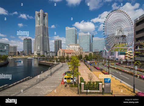 Minato Mirai 21 Hi Res Stock Photography And Images Alamy