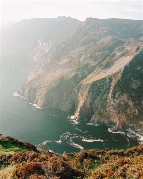 12 Best Hikes In Ireland To Experience - Hand Luggage Only - Travel