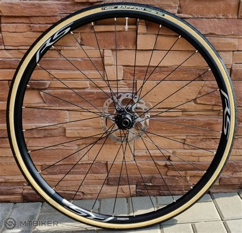 Predám kompletnú sadu kolies Shimano Kolesá na cestný bicykel