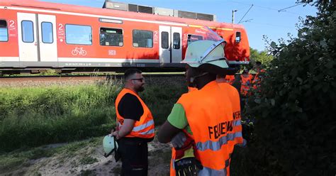 Bahn Strecke Karlsruhe Durlach Schaden An Oberleitung Repariert