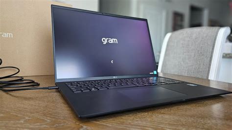 LG Gram 17 Laptop Intel Evo Platform 13th Gen Intel Core I7 With