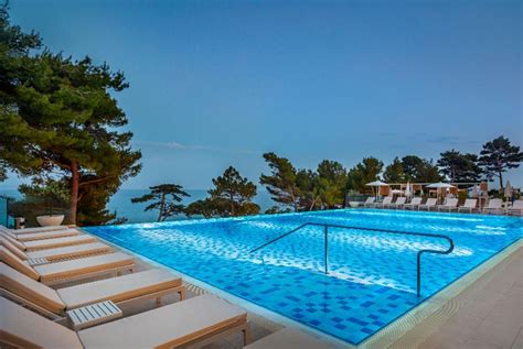 Valamar Carolina Hotel And Villas Rab Island The Best Offers With Destinia