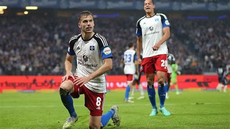 Wer Zeigt überträgt Schalke 04 Vs Hsv Hamburger Sv Live Im Tv Und Live Stream Dazn News De