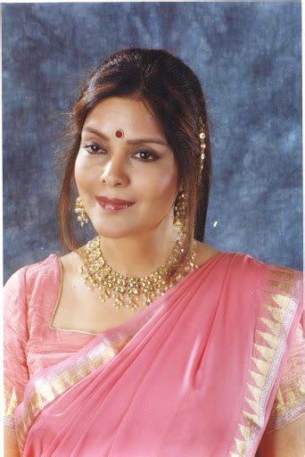 Zeenat Aman Hot Bikini Image Gallery Images Photos Pics Cinemagigs