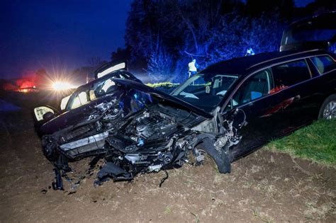 Schwerer Unfall Auf Der Landstra E Vier Fahrzeuge Beteiligt