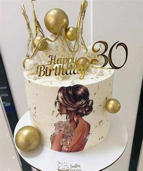 Pin By Elvane Hetemova On Elvane Elegant Birthday Cakes Birthday