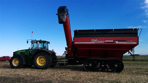 Canadian Farmer Builds Self Driving Grain Cart On The Cheap Farmers