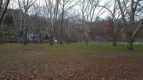 Saucon Park Updated January 2025 14 Photos Dearborn Ave