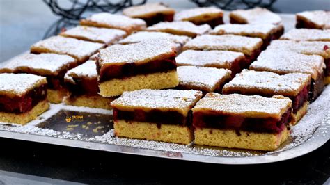 Sašina kuhinja Biskvitni kolač sa šumskim voćem recept Sašina kuhinja