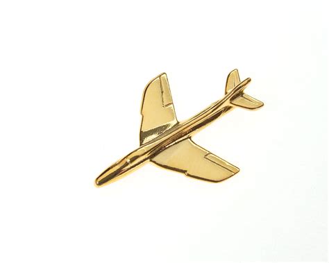 Hawker Hunter Pin Badge Clivedon Collection