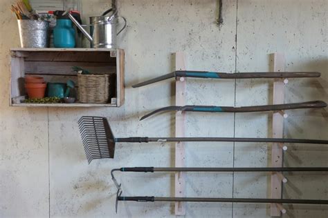 DIY Tool Rack - Build yours today! : The Gardener