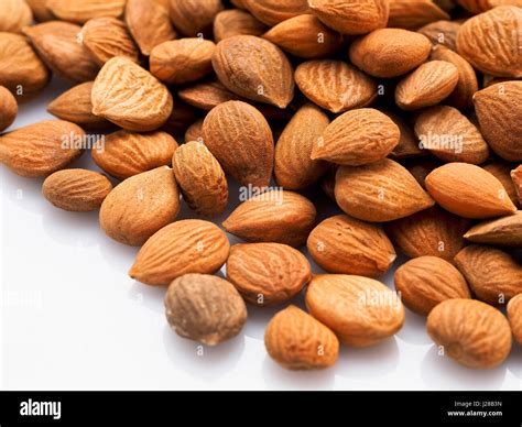 Apricot Kernels Bitter Stock Photo Alamy