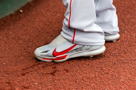 What Pros Wear What Cleats Do Pro Baseball Players Wear Heres Your 2023 Mlb Cleats Report