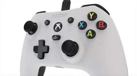 Nacon Annonce Une Nouvelle Manette Xbox Et Elle Est Tr S Peu Ch Re