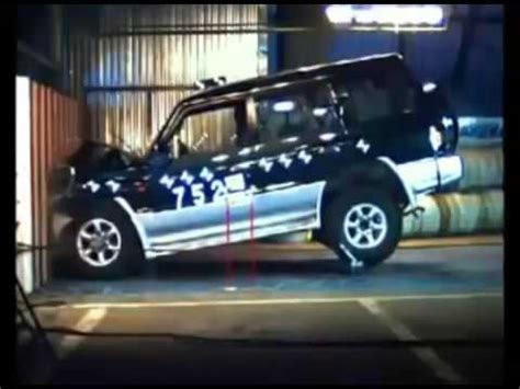 Crash Test Mitsubishi Pajero Youtube