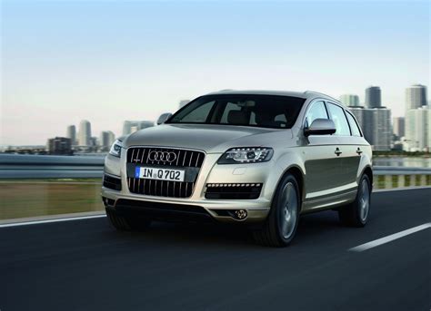 2014 Audi Q7 - Photos Interior | CarBuzz