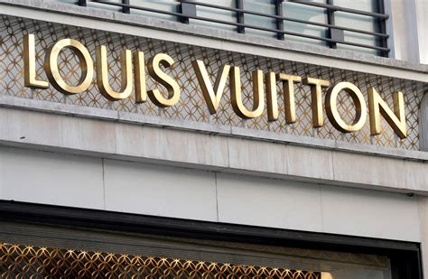 Chia sẻ với hơn 58 về france louis vuitton hay nhất cdgdbentre edu vn