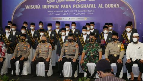 Galeri Foto Wisuda Penghafal Al Quran Juz Pp Hamalatul Quran