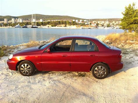 Daewoo Lanos 1 5 SE 2001 God