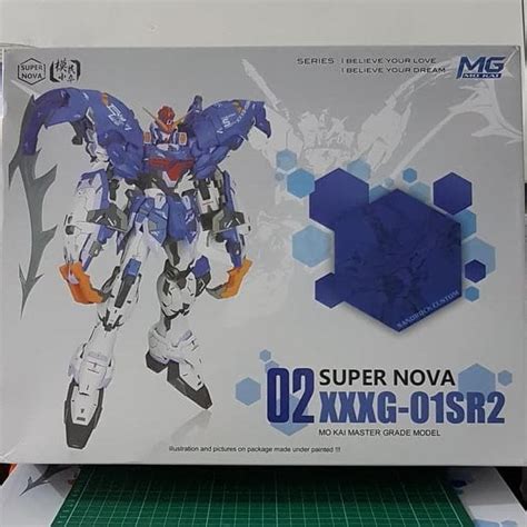 Penjualan Action Figure Dan Model Kit Supernova Gundam Sandrock