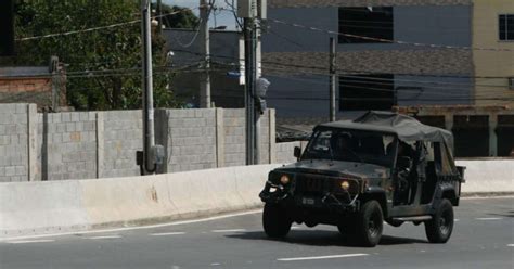 Morre Agente Da For A Nacional Baleado Em Favela Do Rio