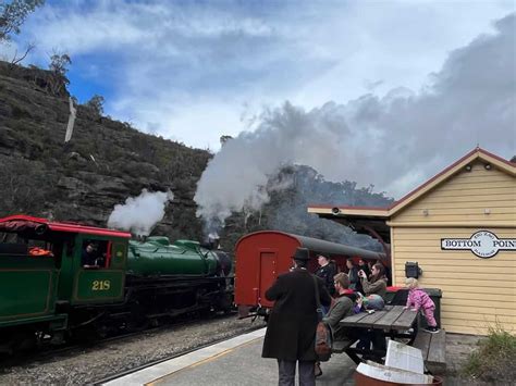 Go for a Ride on the Zig Zag Railway! Here's Tips for a Great Visit ...