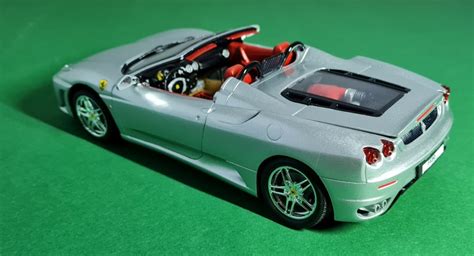 Ferrari F Spider Revell Von Michael T Pfer