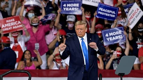 Donald Trump Pulls Out The Dance Moves At Florida Rally News Au