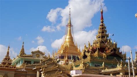 pakokku discovering  quiet  traditional town  myanmar