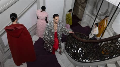 Le Salon Valentino Haute Couture Spring Summer