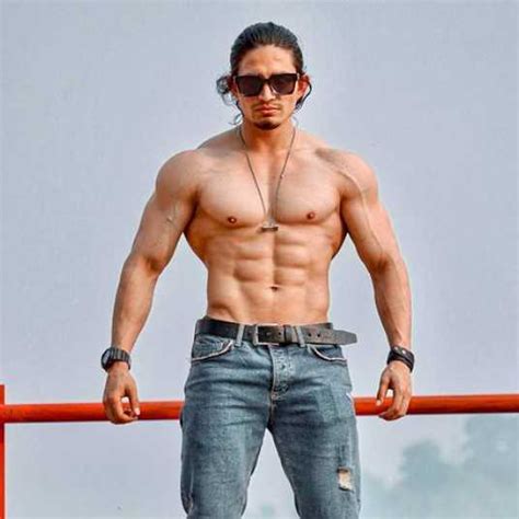 Haroon Khan Indian Digital Content Creator Biography Career Fitness Model