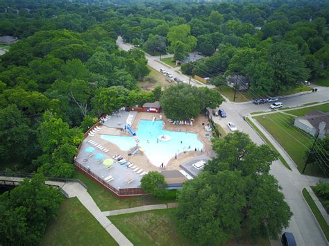 Did You Know Dallas Texas Shaped Pool In Plano