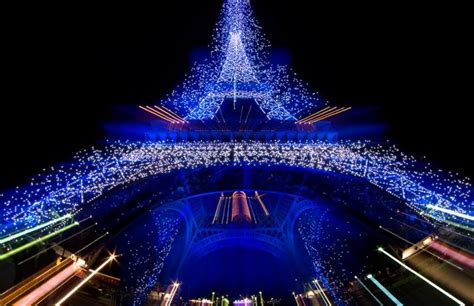 Wonderful Christmas Decorations From All Around The World