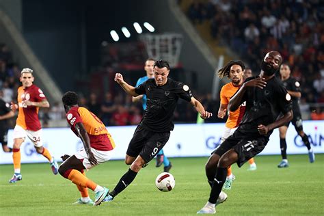 Hatayspor Galatasaray N Ligdeki Yenilmezlik Serisini Bitirdi