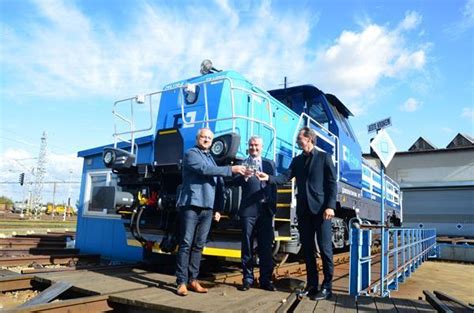 Effishunter Handed Over To D Cargo News Railway Gazette