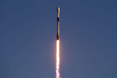 Falcon 9 Launches Starlink Satellites Into Space Space Launch Delta