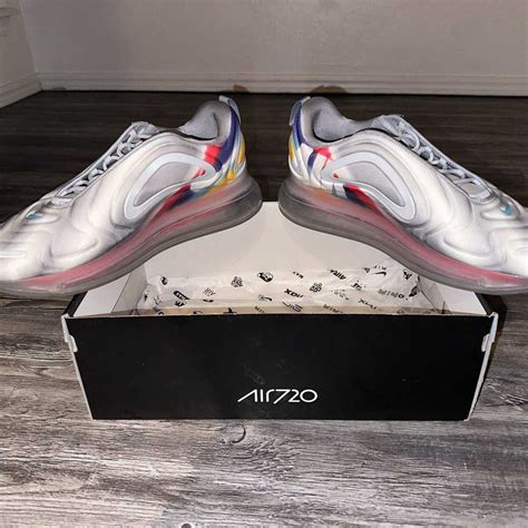 Nike Airmax 720 Wolf Grey Rainbow Gem