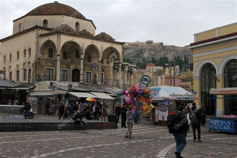 Monastiraki Significa Literalmente Un Peque O Monasterio Y Es Un Barrio