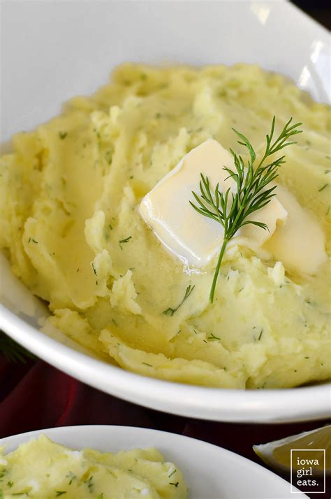 Sour Cream And Dill Mashed Potatoes Iowa Girl Eats