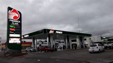 Nueva Gasolinera Pemex Con La Nueva Imagen Nivel Con Totem Con