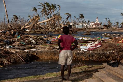 Recorde de furacões provoca crise humanitária na América Central