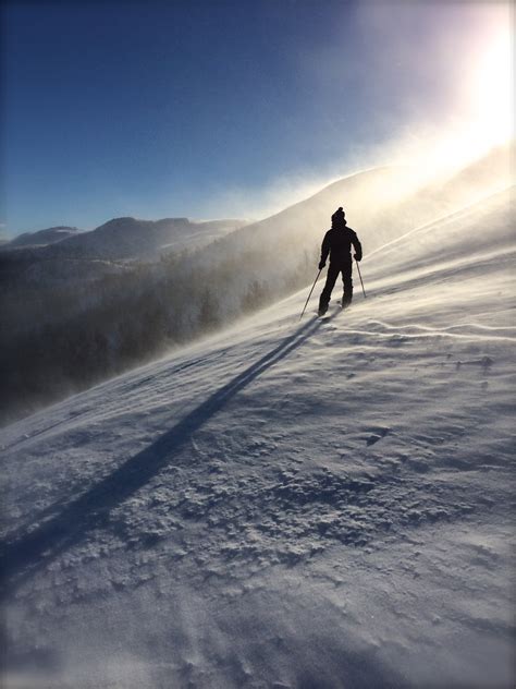 Fotos Gratis Silueta Persona Montaña Nieve Mañana Ola Clima