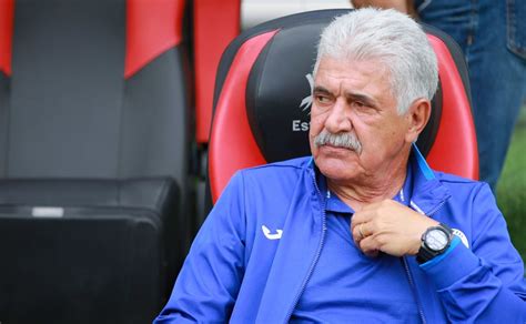 El técnico de Cruz Azul Tuca Ferretti no le teme a Lionel Messi