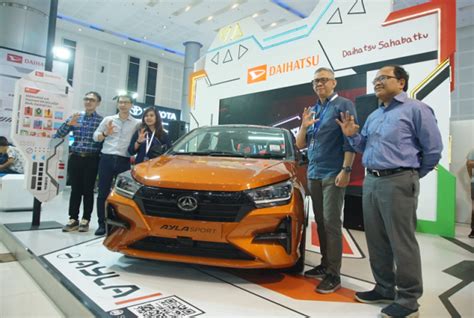 Tawarkan Hal Yang Menyenangkan Daihatsu Hadir Di GIIAS Surabaya Dengan