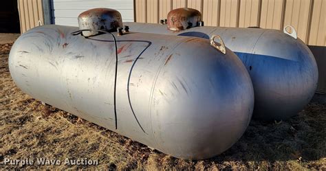 2 500 Gallon Propane Tanks In Washington Ks Item Lx9296 Sold