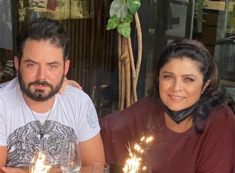 José Eduardo Derbez Confesó Por Qué Su Novia Y Victoria Ruffo Casi No