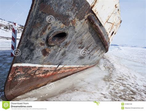 Frozen Boat At The Shore Stock Photo Image Of Moorage 31893728